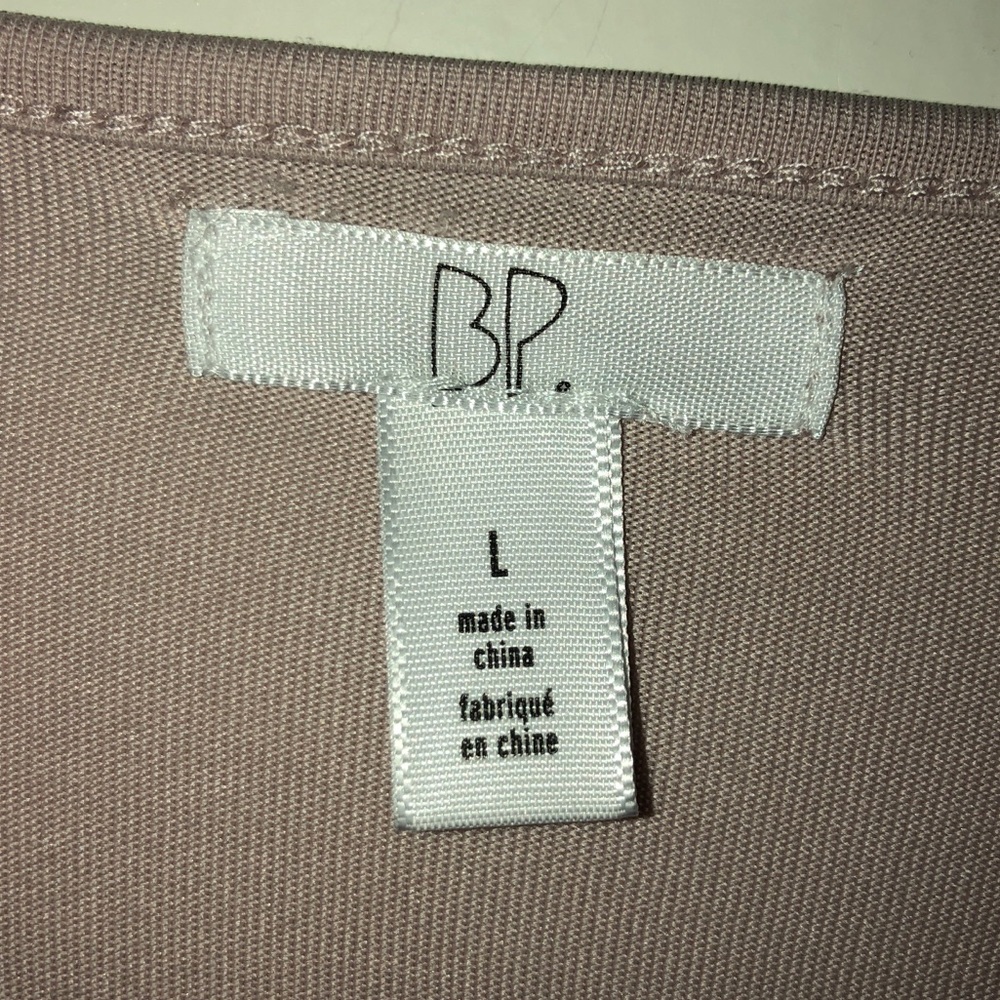 Blush BP tie-front top - Picture 4 of 4